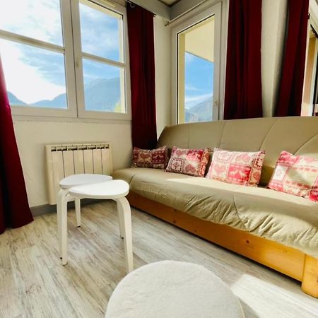Appartement LUMINEUX 50 m avec BALCON au centre de Briançon Extérieur photo